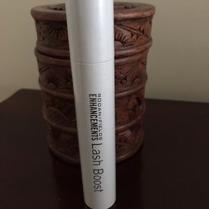 Rodan & Fields Lash Boost